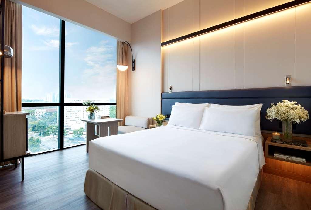 Momentus Hotel Alexandra Singapore Room photo